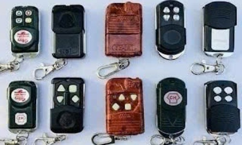 Sao chép tay điều khiển cửa cuốn(khoá, remote) tại nhà, làm lấy ngay ở quận 2